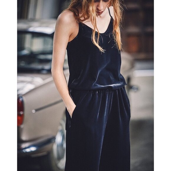 NWT Theory Winszlee in Black Fixture Matte Velvet Drawstring Relaxed Pants P XS - Picture 14 of 15